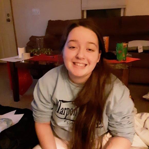 Meet your Posher, Cindy - Picture 1 of 1